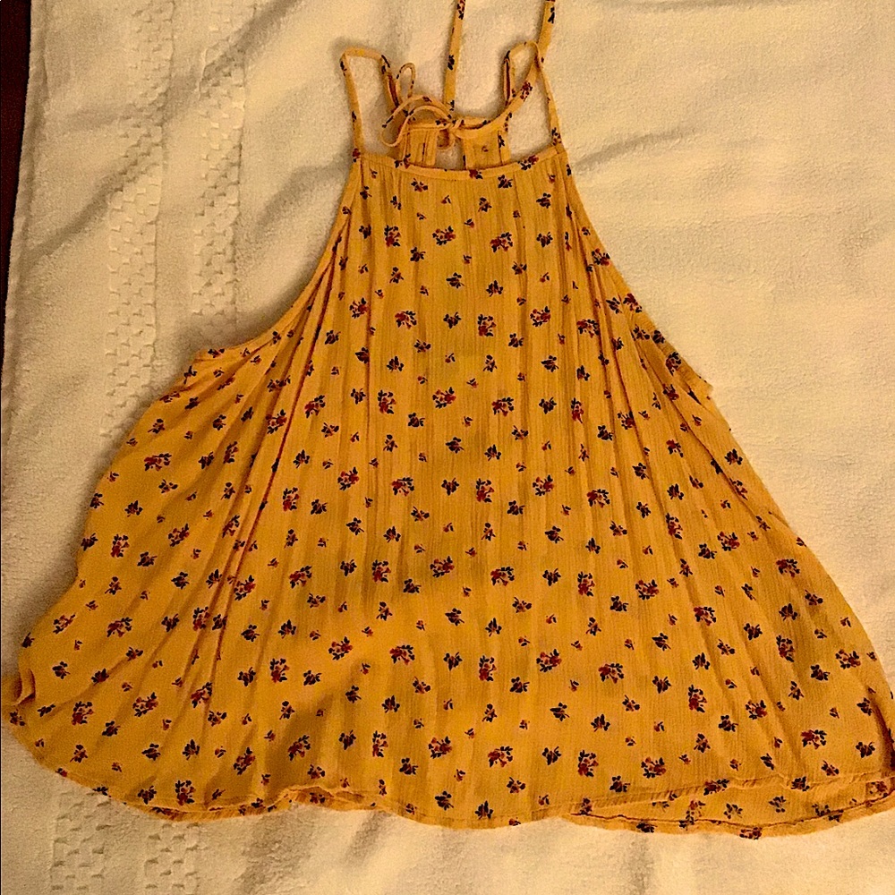 Tie up tank top